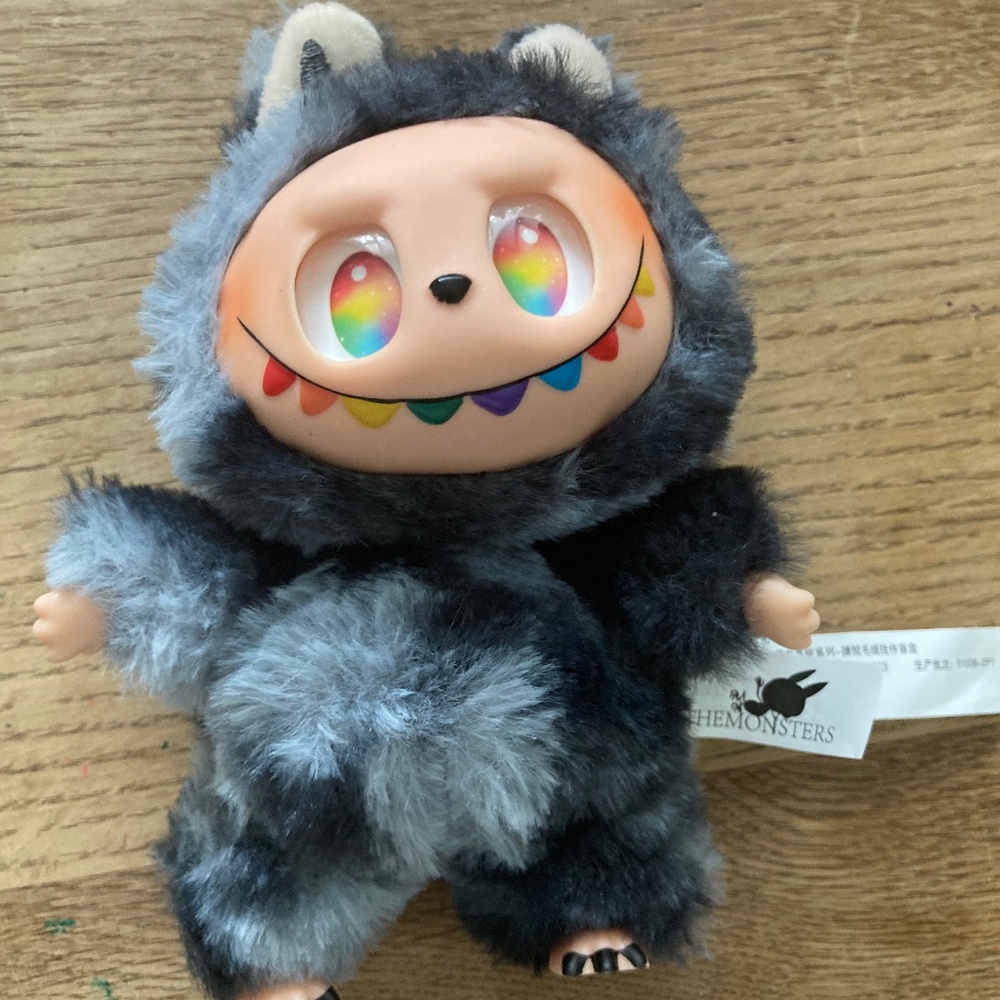 Pop Mart Labubu / Lafufu  Secret #3